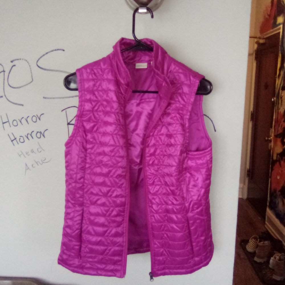 Magenta westbound vest